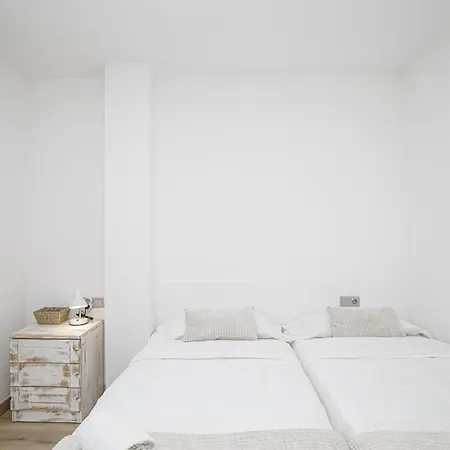 Con Gran Terraza En Apartman Girona