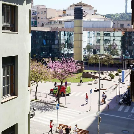 Con Gran Terraza En شقة
